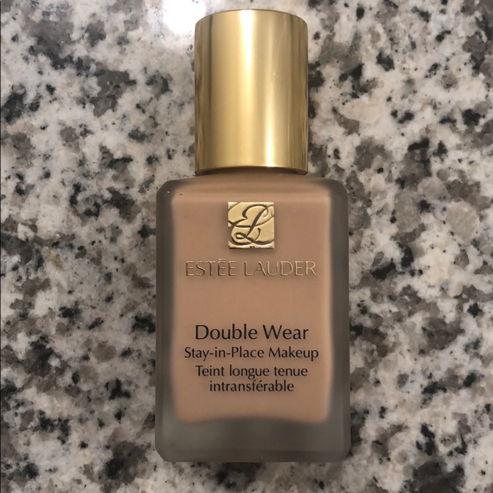 Estée Lauder Double Wear Foundation